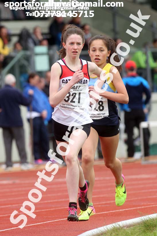 Girls under-15s 1500 metres, North Eastern Track and Fields Champs., Middlesbrough. Photo: David T. Hewitson/Sports for All Pics